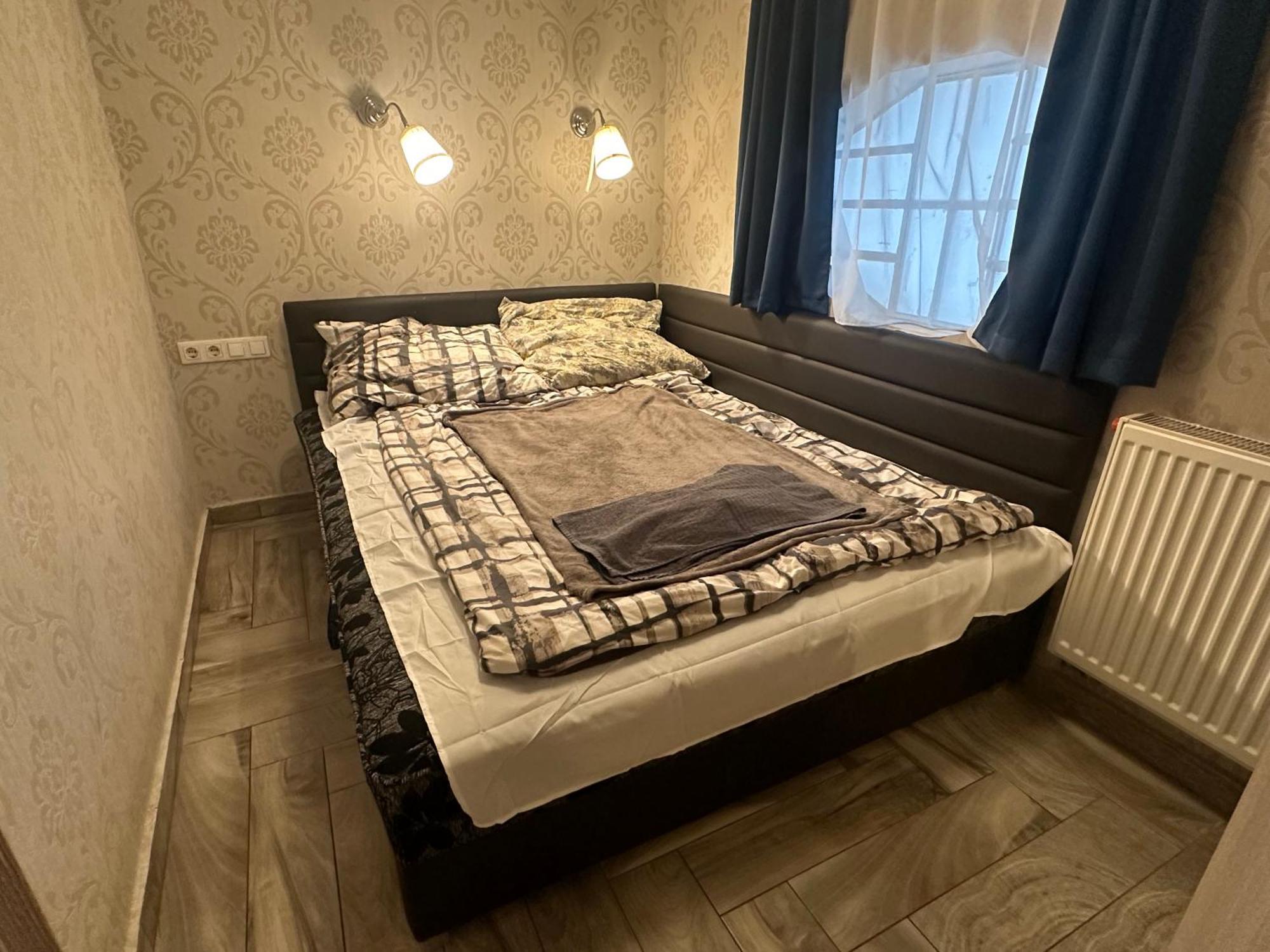 Bright Apartment In The Most Beautiful Street Of Budapest Vaci Street, Fashion Street Будапеща Екстериор снимка